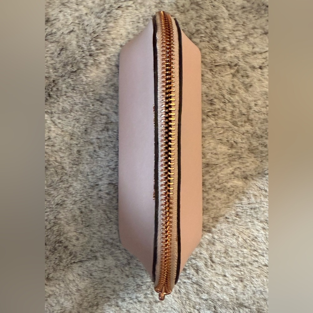 Michael Kors-Blush Cosmetic Bag - Picture 6 of 6